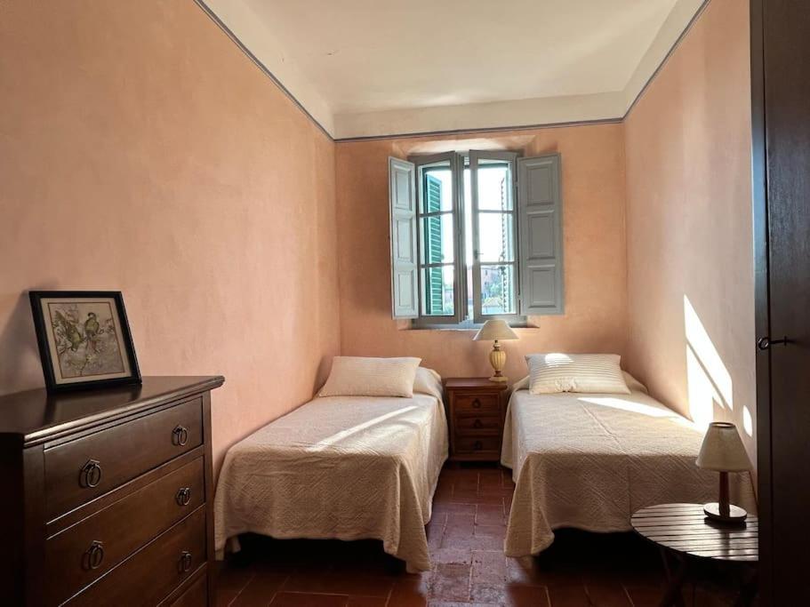 Apartamento La Terrazza Di Ciro Pinsuti Sinalunga Exterior foto