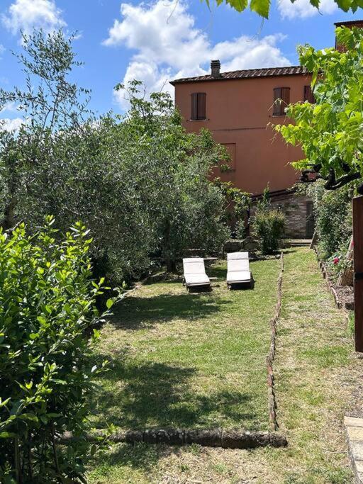 Apartamento La Terrazza Di Ciro Pinsuti Sinalunga Exterior foto